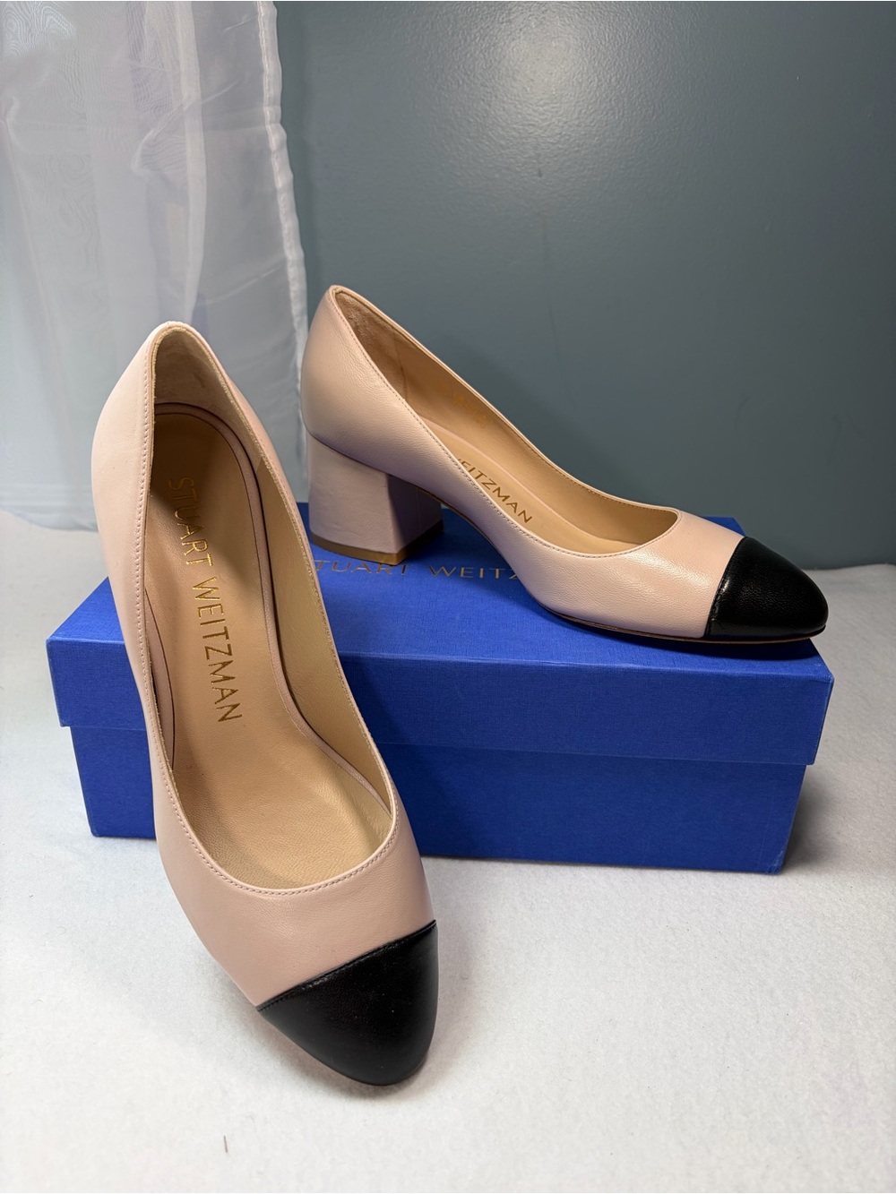 8.5 B Stuart Weitzman Dolce Pink & Black Cap-Toe Block Heel Pumps Flareblock 60